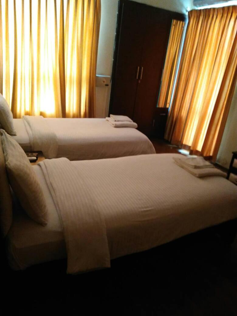 Royal Service Apatment Pimpri-Chinchwad 外观 照片